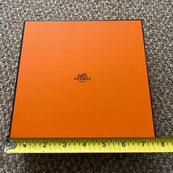 Hermes box with mini pouch - Picture 2 of 7